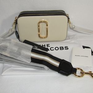 Marc Jacobs Snapshot New Cloud White